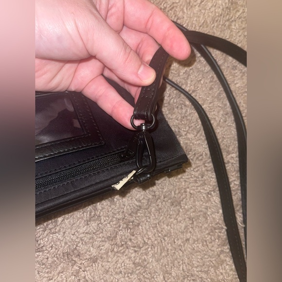 BEIS ID Crossbody Black Wristlet - Picture 4 of 7